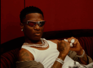 New album loading? Wizkid’s latest move has fans talking