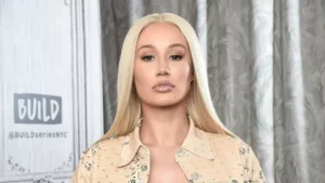Which Nigerian artist is Iggy Azalea obsessed with right now?